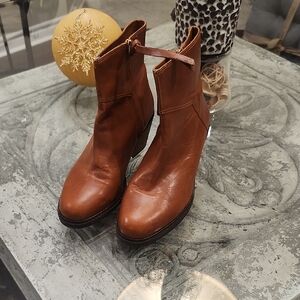 Hugo Boss Cognac Leather Ankle Booties Boots Size 37